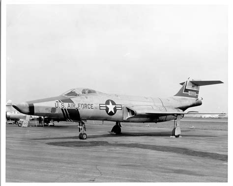 McDonnell RF-101A-25-MC Voodoo Old Planes, Us Air Force, Voodoo, Fleet, Fighter Jets, Props ...