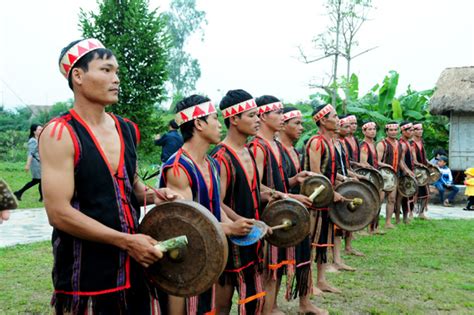 Gong- the diverse mix of Vietnam history and culture