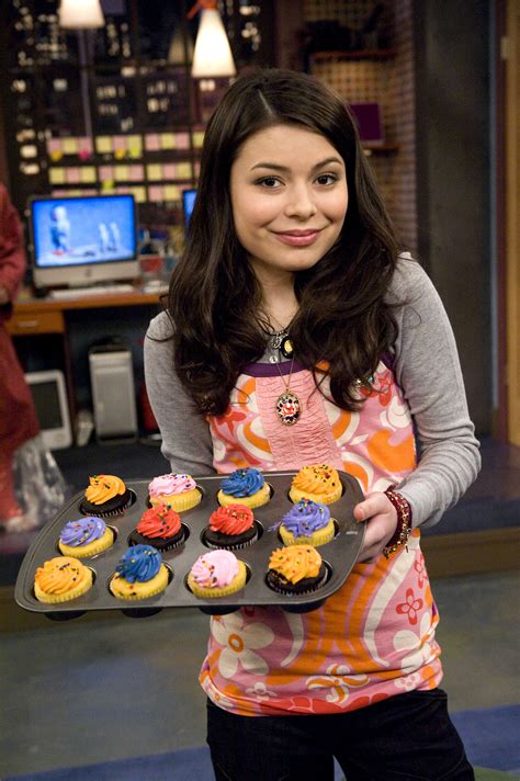 iCarly - Miranda Cosgrove Photo (35310547) - Fanpop