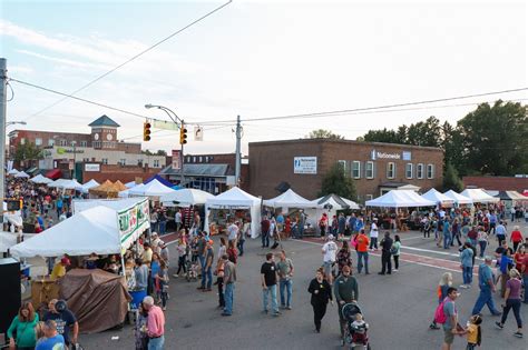 7 Best Fall Festivals to Visit in North Carolina (2021 Guide) – Trips ...