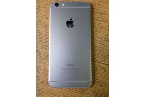 APPLE iPHONE 6s PLUS SMARTPHONE MODEL A1524, 128GB. UNLOCKED. HAS INTERMITTANT TOUCH SCREEN FAULT