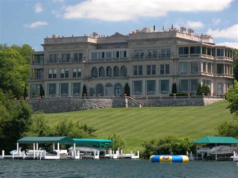 Lake Geneva mansion: Stone Manor (Youngland Manor)