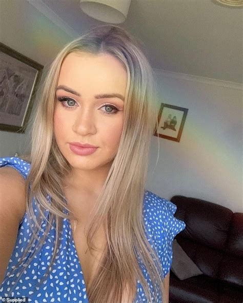 This self-confessed Aussie 'bogan', 20, is wowing thousands with her ...