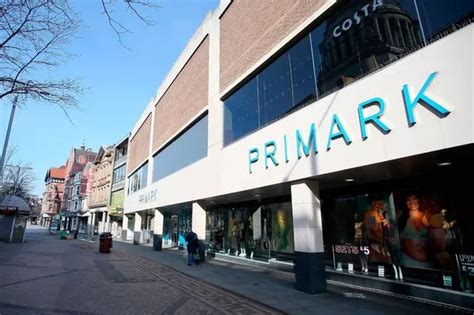 Primark's £12 corset top has fans 'obsessed' but it's a daywear style that has shoppers divided ...