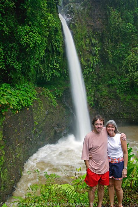 La Paz Waterfall Gardens | Photos by Ron Niebrugge