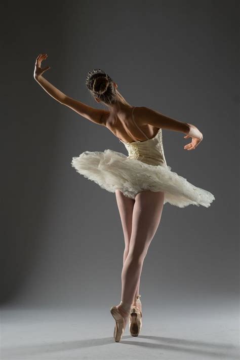 #ballet #ballerina #dance | Ballet dance photography, Dance photography poses, Dancer photography