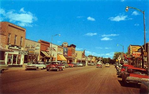 Street scene, Walker Minnesota, 1950's | City guide, Minnesota, Park rapids