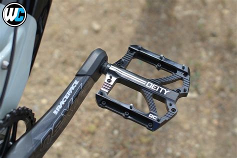 Deity’s New Deftrap Composite Pedal (How Does it Compare to Their Othe | Worldwide Cyclery