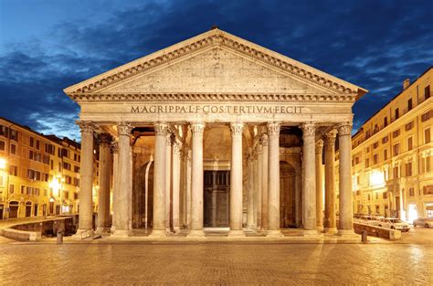 At the Pantheon in Rome, It's a Numbers Game - Dream of Italy