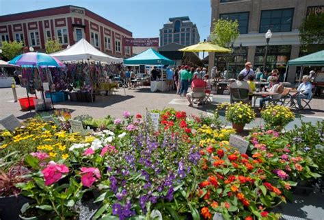 Must See Main Street: Downtown Roanoke | Virginia's Blue Ridge