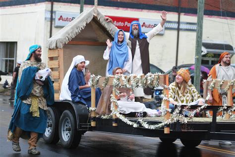 The Nativity scene float. | News and Press