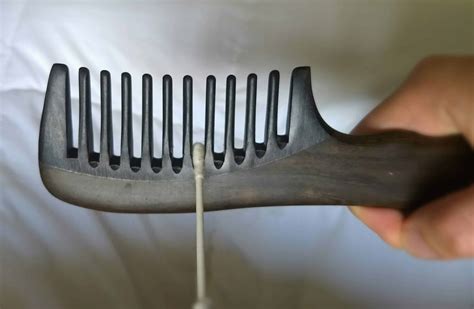 Reasons for & benefits of a wooden hair brush or comb