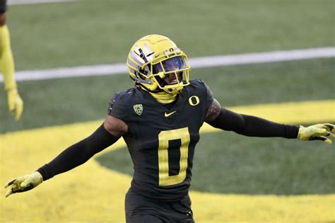 Oregon Ducks CB Deommodore Lenoir headed to 2021 NFL draft | Oregon ducks, Oregon football, Nfl ...