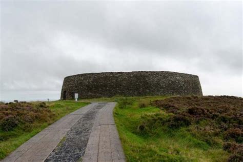 The Grianan of Aileach: An Irish Fort Featured on Ptolemy’s Map of the World | Ancient Origins