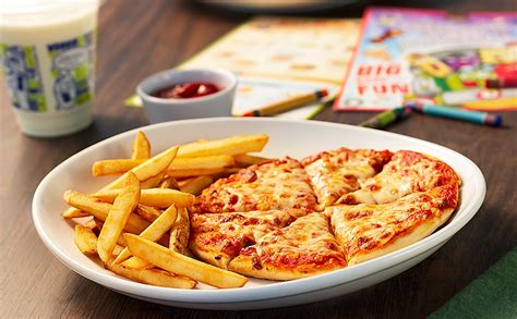 Kids Pizza | Lunch & Dinner Menu | Olive Garden Italian Restaurant