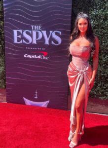 Rachel Stuhlmann hot on the 2023 ESPY awards red carpet - Tennis Tonic ...