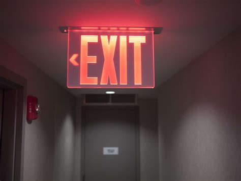 Osha Emergency Exit Signs Over The Door - Image to u