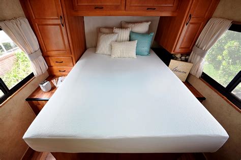 Best RV Mattress Short Queen 2018 - Ultimate Buyer's Guide & Reviews