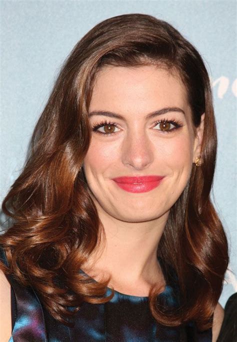 Anne Hathaway | Biography, Films, Plays, & Facts | Britannica