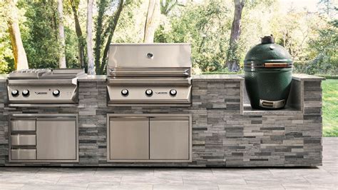 Modular Outdoor Kitchen Cabinets in Texas