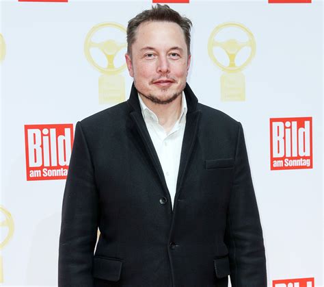 Elon Musk Launches His Tesla Into Space on World’s Most Powerful Rocket - celebrities life, news ...