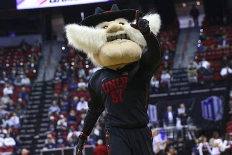 Hey Reb!’s future still being evaluted at UNLV | Las Vegas Review-Journal