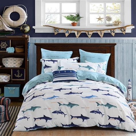 Navy Blue and White Sharks Print Marine Animal Ocean Themed Teen Boys Full, Queen Size Bedding ...