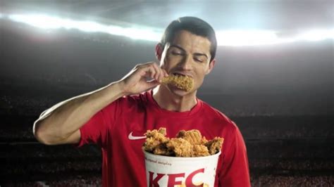 Ronaldo Kfc Ad : Old Coca-Cola and KFC adverts starring Cristiano ...