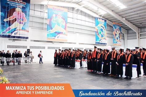 ¡Felicidades graduados inter! 👏🏼🍷🍾 Compartan sus fotos en fb ️️ # ...