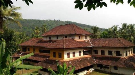 Krishnapuram Palace In Kerala | Architecture house, Kerala traditional house, Village house design