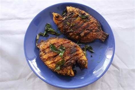 Cooking at Mayflower: Kerala Karimeen fry/ Pearl spot fish fry/ കരിമീൻ ഫ്രൈ