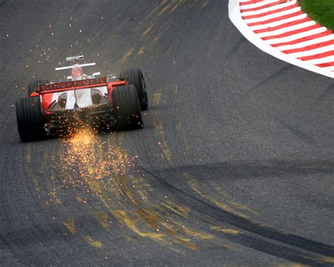 Must Watch: Formula 1 Cars Attacking Spa-Francorchamps' Eau Rouge ...