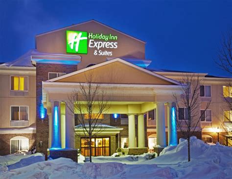 Holiday Inn Express & Suites Omaha West - 27 Photos - Hotels - 17677 ...