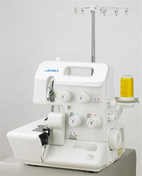 Best Serger Sewing Machine - Juki MO654DE Hands-on Review