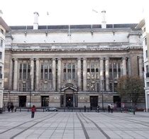 County Hall - London government : London Remembers, Aiming to capture ...