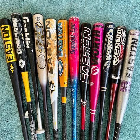 Easton Aluminum Softball Bats (BB-JM) | EstateSales.org