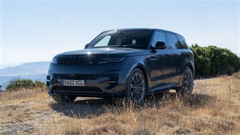 2023 Range Rover Sport Tackles Tarmac and Trail With Plug-In Power - CNET