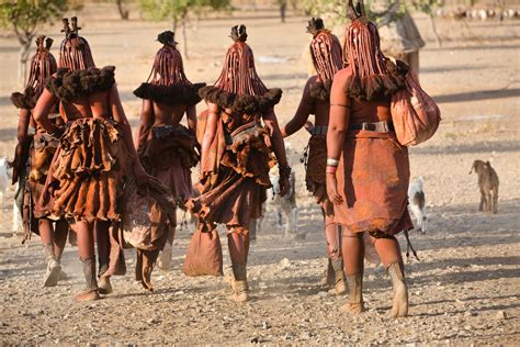 Himbas en Namibie - Le Peuple Mythique - Tout Savoir Avant de Partir