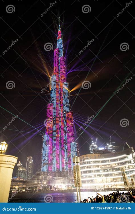 DUBAI, UAE -March 8, 2018. Laser Show at the Burj Khalif Tower B Editorial Photography - Image ...