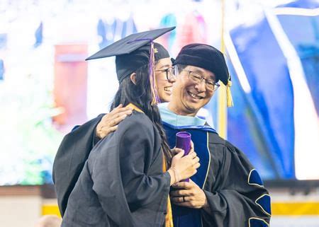 UMHB to Hold Fall 2023 Commencement Ceremony in Crusader Stadium Friday