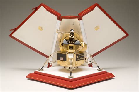 Neil Armstrong's gold Apollo lunar module model stolen from Ohio museum ...