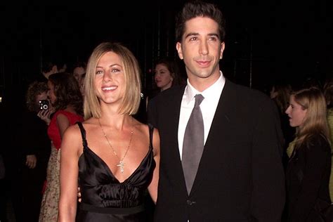 Jennifer Aniston and David Schwimmer Are Not Dating