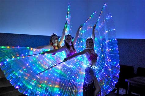 LED dance show/ light show | Showbook.cz