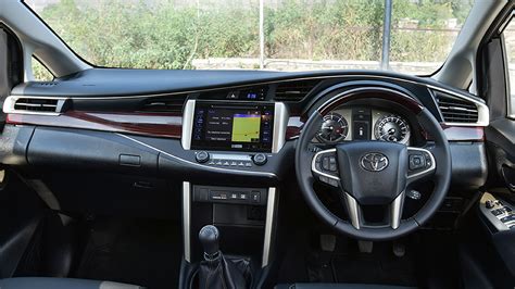 Toyota Innova Crysta 2016 STD Interior Car Photos - Overdrive