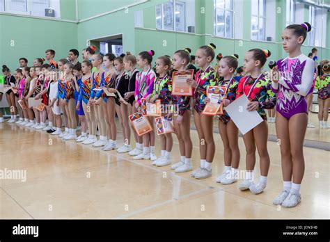 Russian Gymnasts High Resolution Stock Photography and Images - Alamy