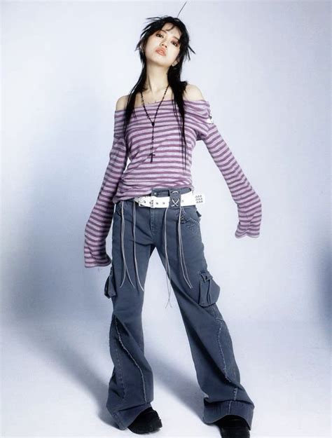 Chinese Grunge y2k harajuku | 2000s japanese fashion, Fashion inspo ...