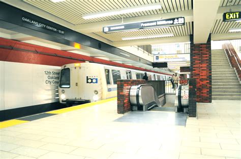 Oakland City Center BART station, Oakland, California | Flickr