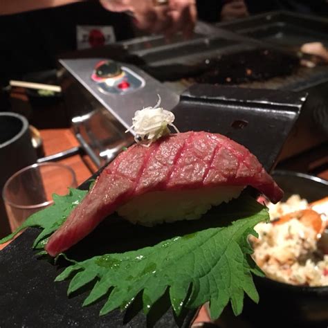 [I Ate] kobe beef sushi ! : r/food