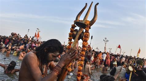 Photos: Kumbh Mela begins in Prayagraj | Hindustan Times