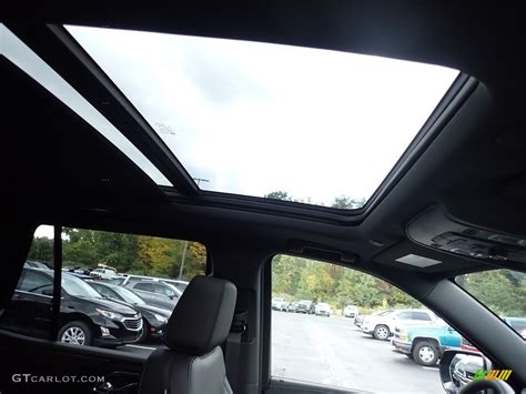 2021 Chevrolet Tahoe Z71 4WD Sunroof Photo #139688572 | GTCarLot.com